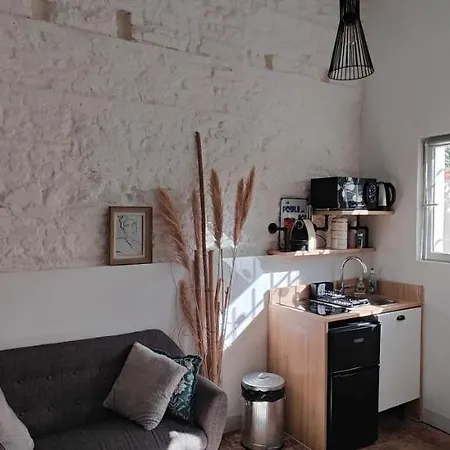 Avec Jardin A 10 Mn A Pied Du Centre Apartman